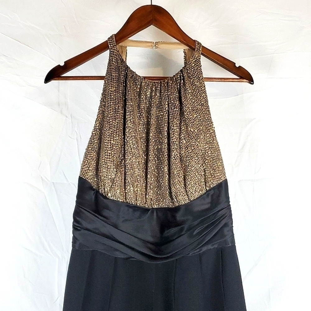 Carmen‎ Marc Valvo Collection Black and Gold Silk Sequin Dress - Picture 2 of 11